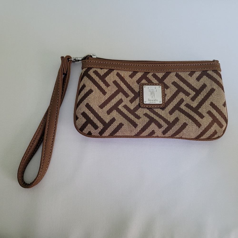 TIGNANELLO wristlet